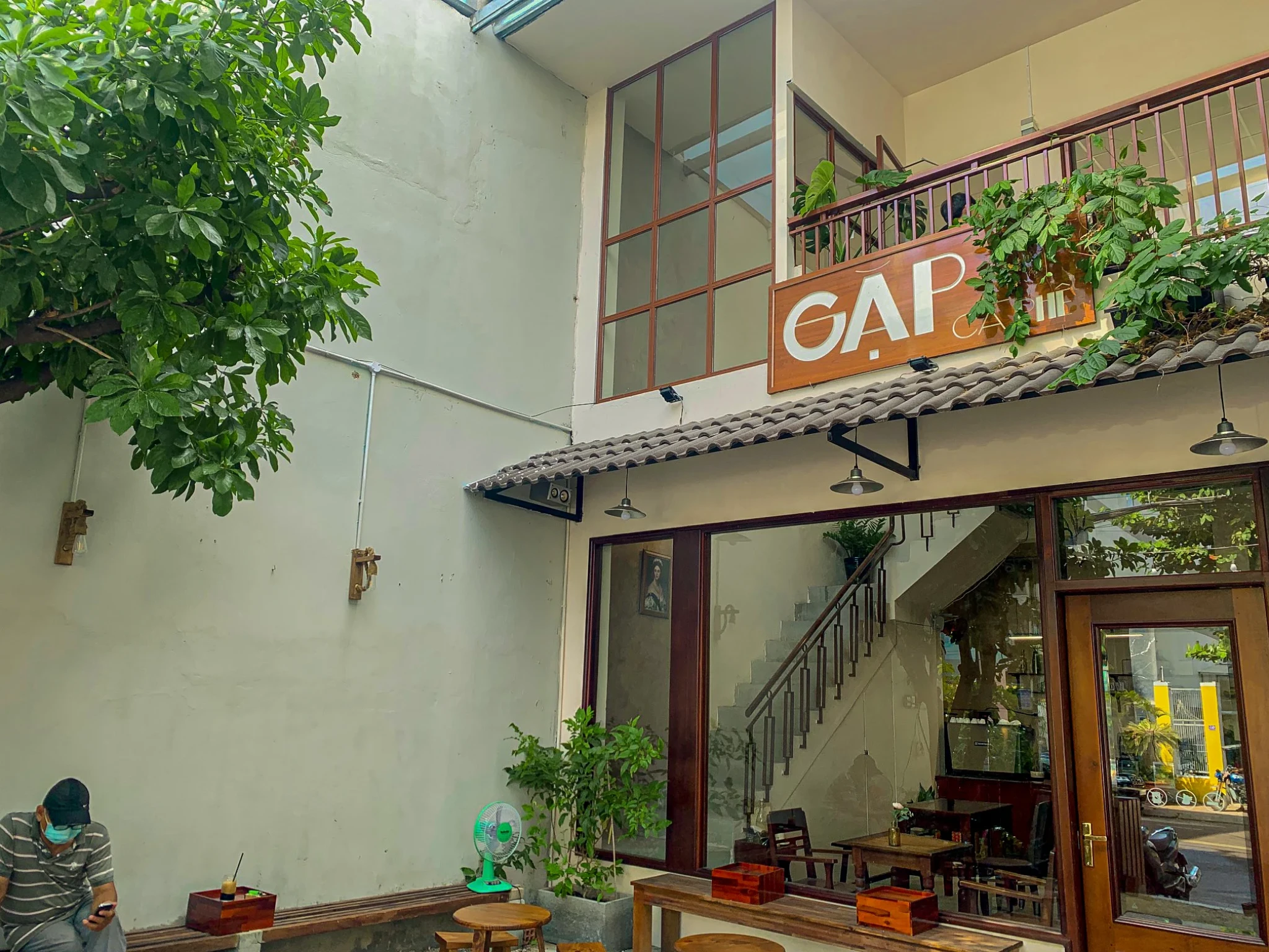 Gặp Cà Phê